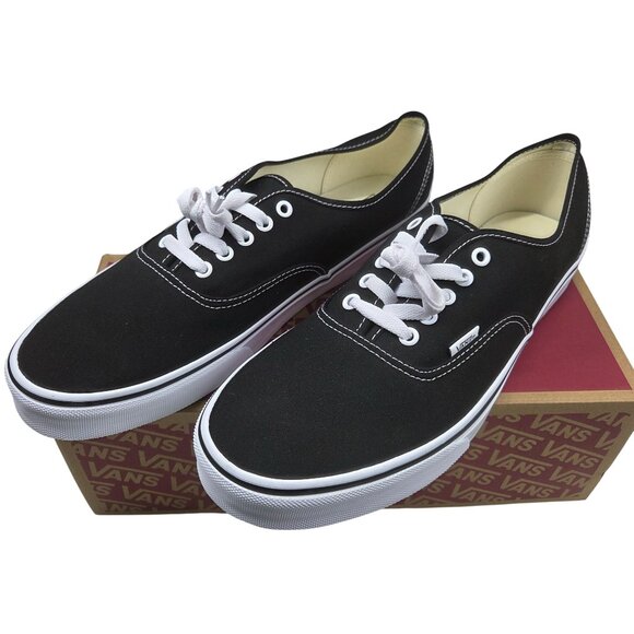 Vans Authentic Black Canvas Shoes Skater Low Top Mens size 14  New in Box - Picture 1 of 10